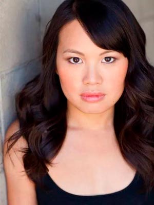 Виви Нгуен в роли Ланы